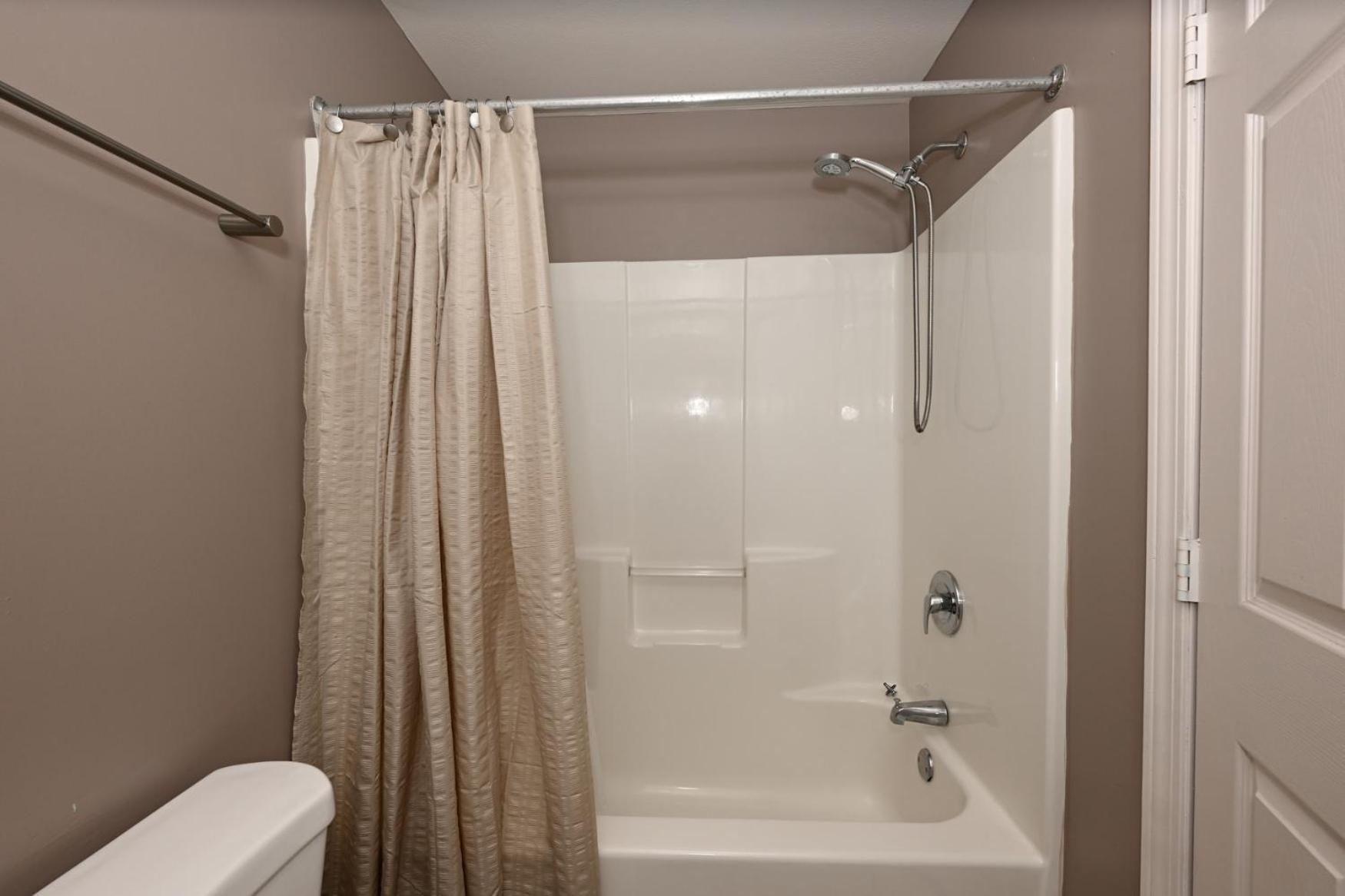 קליבלנד 2 Bath Prkg+Gym+Sauna Perk Plaza +30 Day מראה חיצוני תמונה